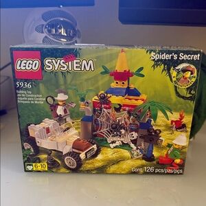 LEGO System Spider's Secret Adventure Playset - Yellow/Green/White 5936